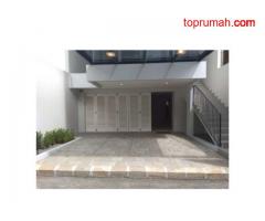 Rumah Mewah di Townhouse Pinang Residence Jakarta Selatan