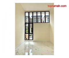 Rumah Brand New 2,5 lantai 7x14 98m type 3KT Cluster Matana Asya JGC Jakarta Garden City