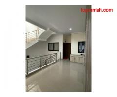 Rumah siap huni luas 6x25 150m2 Type 7KT Pluit Penjaringan Jakarta Utara