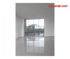 Ruko 3 lantai hadap boulevard utama the New East lebar 10x15 150m2 JGC Jakarta Garden City Cakung br