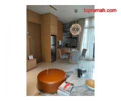 Quantis Signature Rumah Mewah Cantik Attic Room di BSD City