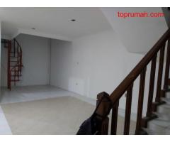 Rumah 2 lantai luas 120m2 Type 3KT Taman Modern Cakung Jakarta Timur