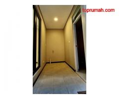 Jual Rumah Baru Minimalis Murah Mewah di Manyar Jaya Menur Pumpungan Sukolilo Surabaya