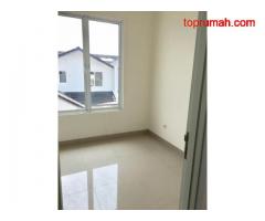 Rumah 2 lantai luas 6x17 102m2 Type 3KT Cluster La seine JGC Jakarta Garden City Cakung