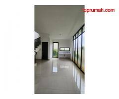 Rumah brand new 2 lantai 6x15 90m type 2KT Cluster Mahakam JGC Jakarta Garden City