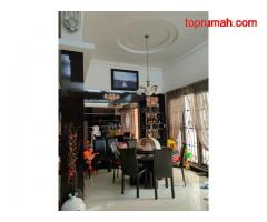 Rumah hoek 4 lantai Luas 17x18 270m2 type 7KT Kelapa Gading Jakarta Utara