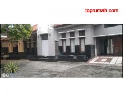 DIJUAL RUMAH MEWAH LUAS ADA KOLAM RENANG SIAP HUNI DI KUTISARI UTARA SURABAYA