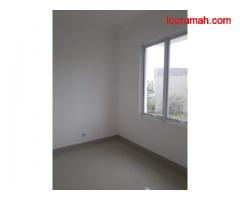 Rumah siap huni 2 Lantai 8x15 120m2 Type 3KT di Cluster Thames JGC Jakarta Garden City Cakung