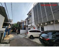 Rumah 3 Lantai di Kosambi Dalam, Jatipulo, Palmerah, Jakarta Barat