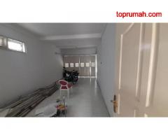 Rumah Bagus di Perum Griya Mandiri Kebayoran Baru