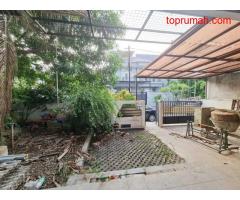 Rumah Kosong Daerah Kedoya Utara Komplek Sunrise Garden