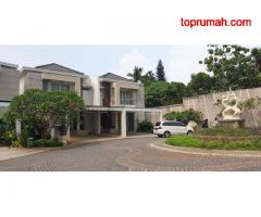 Rumah Modern Minimalis di River Valley Residence, Cirendeu