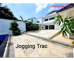 DIJUAL RUMAH LUXURY PRIVATE POOL, JACUZI, FITNES, BILLIAR, LAP BASKET DI JAGAKARSA