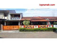 Rumah Dengan Paviliun Semi Furnished Di Arcamanik Bandung