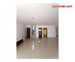 Rumah 2lt 244m 4KT Cluster Dbanyan JGC Jakarta Garden City