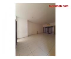 Rumah 2lt 8x15 120m  3KT Cluster alamanda JGC Jakarta Garden City