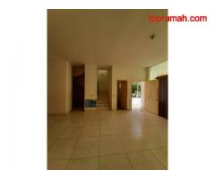 Rumah 2lt 8x15 120m  3KT Cluster alamanda JGC Jakarta Garden City