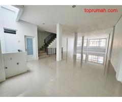 Jual 2 Ruko 3,5 Lantai di Taman Sari Jakarta Barat Dekat Gedung Arsip Nasional RI, Gajah Mada Plaza