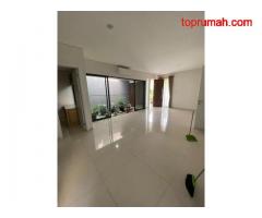 Rumah Minimalis di Kebayoran Infinity Tangerang Selatan