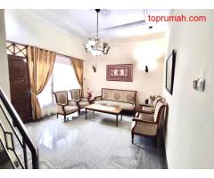 Rumah 2Lantai 146m semi Furnished di Jl Wedana Dalam Jatinegara