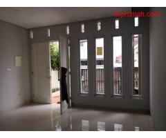 Dijual Rumah 2 Lantai di Petojo Selatan, Jakarta Pusat P0786