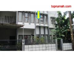 Rumah 2 Lantai di Anggrek Neli Murni, Kemanggisan, Palmerah, Jakarta Barat