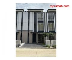 Rumah 3lt 7x14 98m 3+1KT Cluster Sentarum Asya JGC Jakarta Garden City